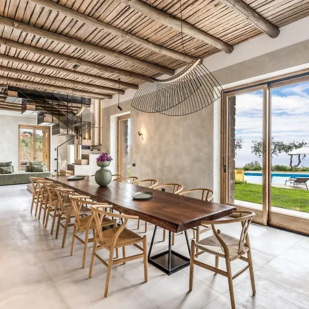Casale La Torre - Sea View Villa With Private Pool & Concierge - Feeling Italy *